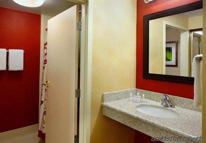 Hotel Courtyard By Marriott Cleveland Willoughby Pokój zdjęcie